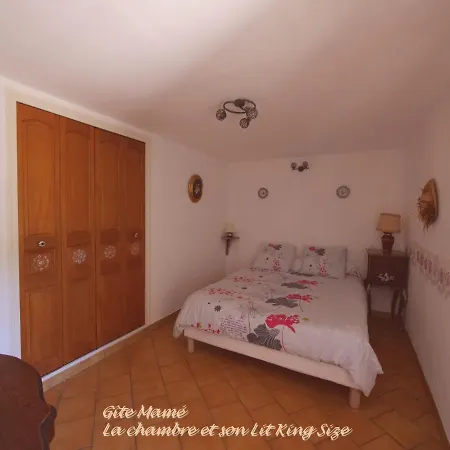 Campagne Saint Maurinet Hébergement de vacances Montmeyan